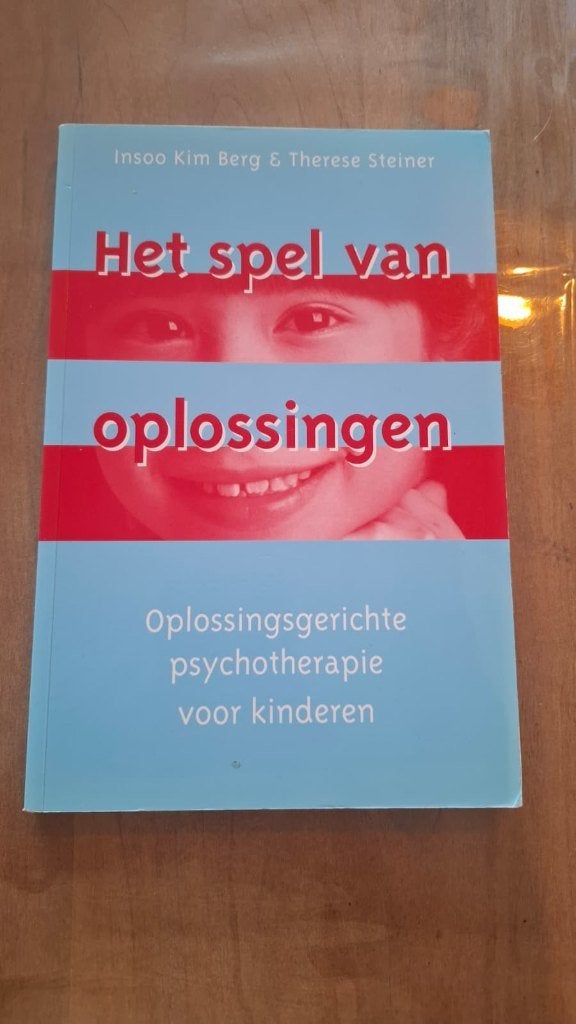 Het spel van oplossingen, Boeken, Zo goed als nieuw, Insoo Kim Berg en Therese Steiner, Beta, HBO
