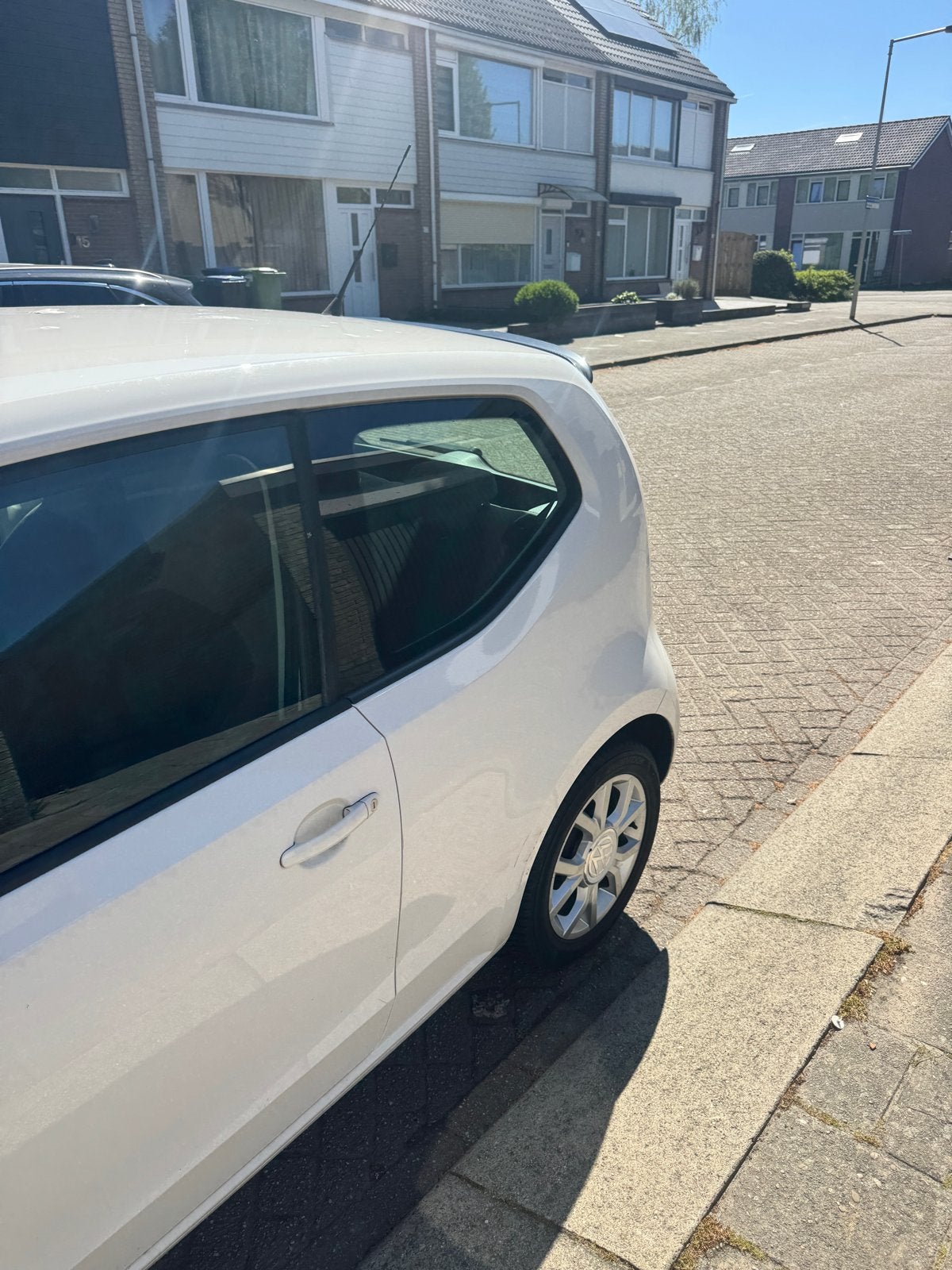 Volkswagen up! 1.0 55KW/75PK 3-DRS 2012 Wit, Auto's, Volkswagen, 74 pk, Up!, 4 stoelen, Wit