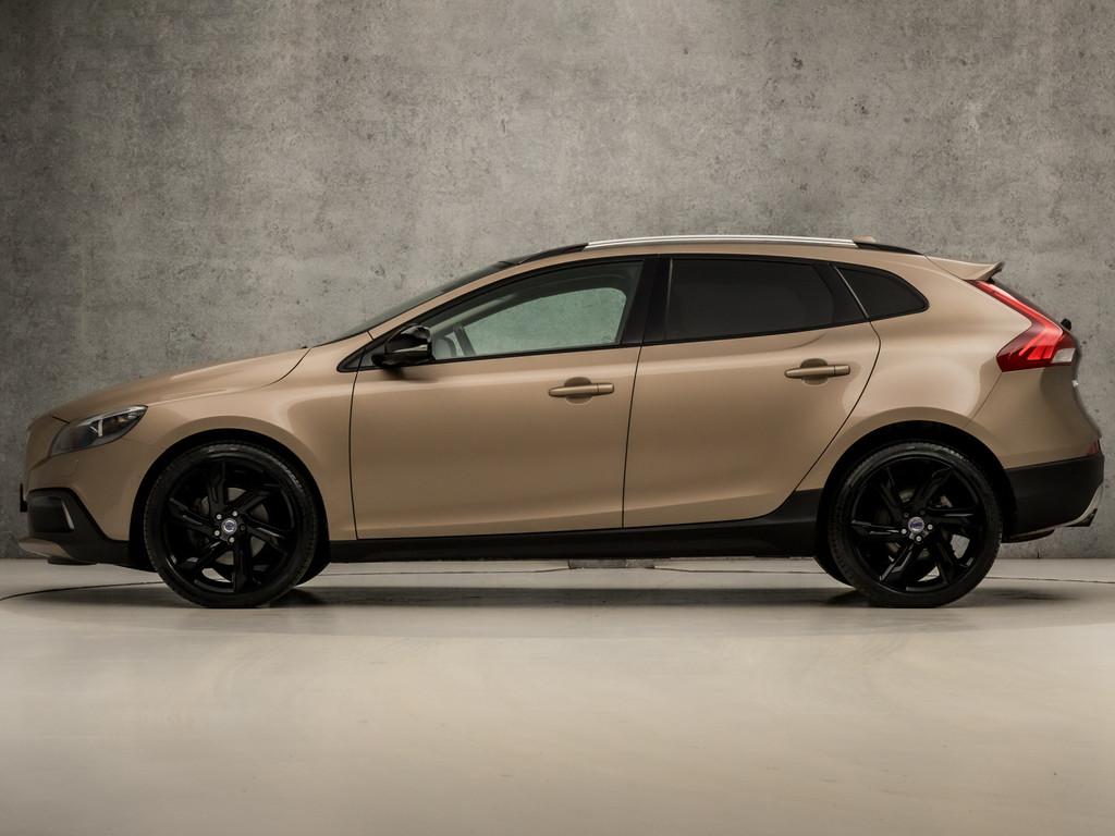 Volvo V40 Cross Country 1.6 T4 Luxury Sport 180Pk Automaat (, Automatische klimaatregeling, 4 cilinders, 179 pk, Leder