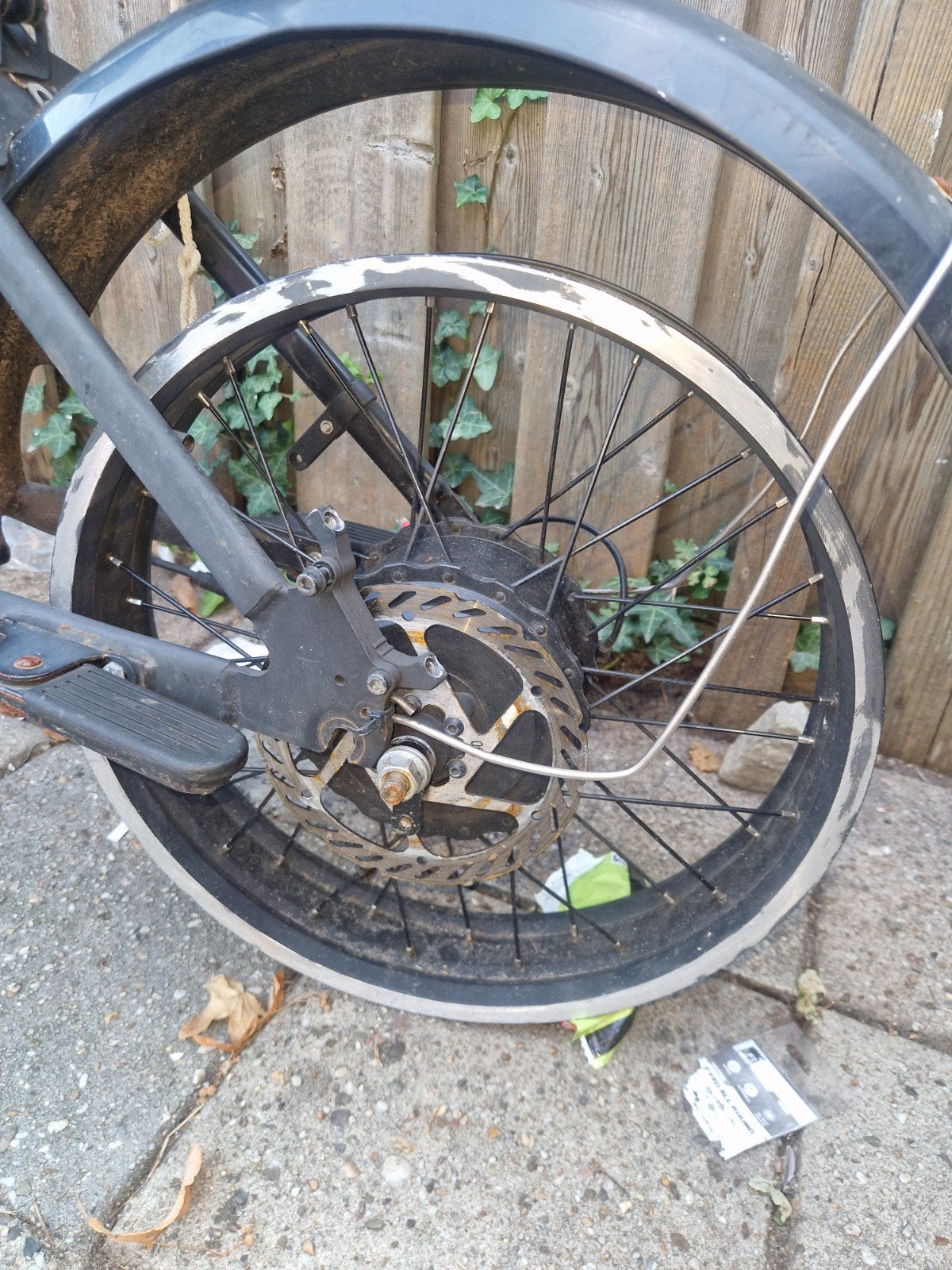 750 watt motor rode kabel kapot is soldeerwerk nodig denk ik, Ophalen, Gebruikt, Staal, Motor