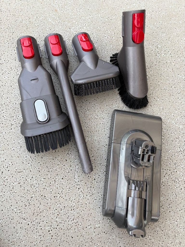 Dyson accessoires, Witgoed en Apparatuur, Ophalen, Gebruikt, Steelstofzuiger, Dyson