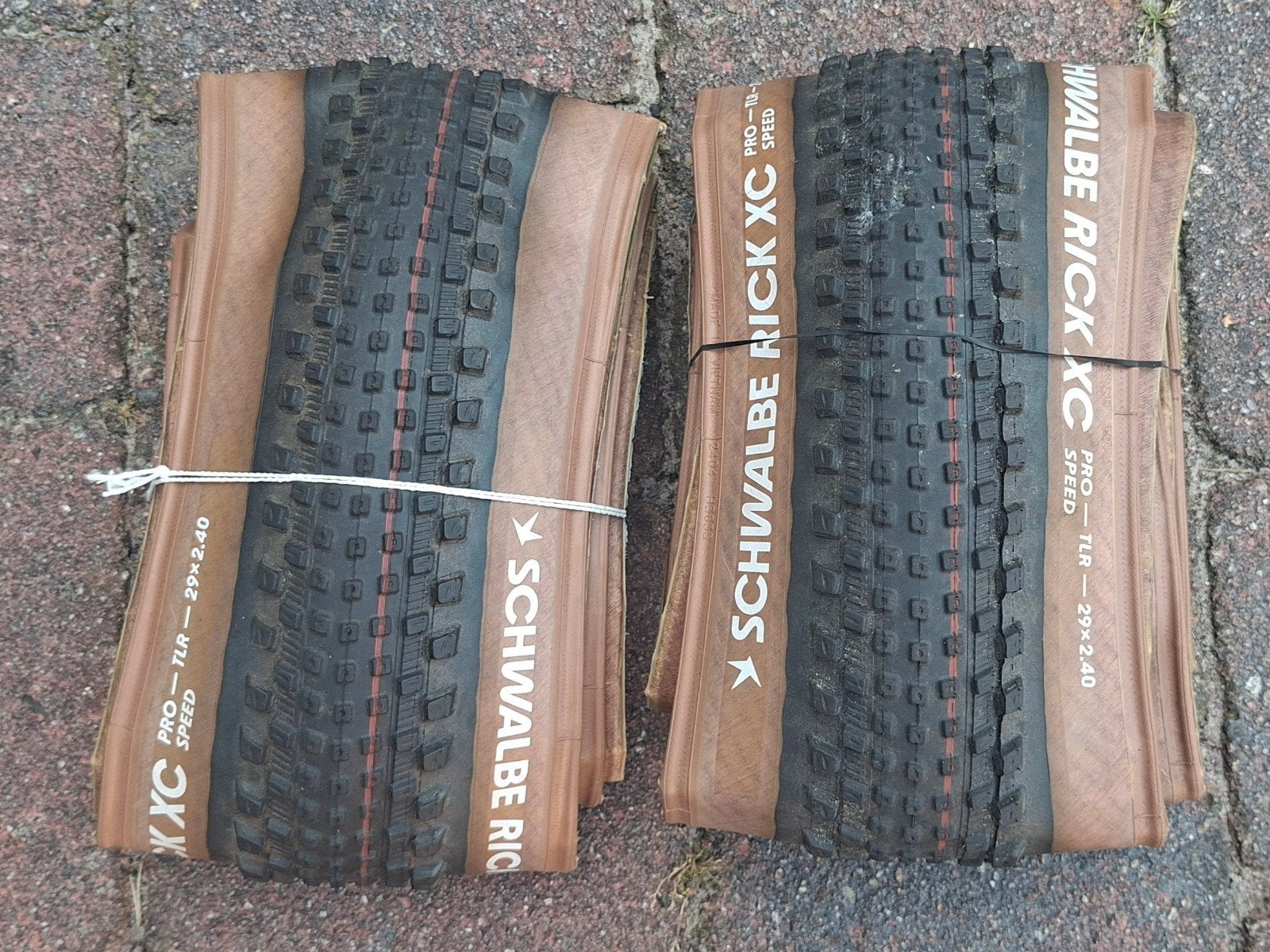 2x schwalbe rick xc pro speed 29x2.4, Fietsen en Brommers, Fietsonderdelen, Schwalbe, Ophalen of Verzenden, Zo goed als nieuw