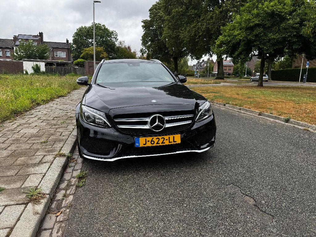 Mercedes C-Klasse Estate Automaat Leder Trekhaak APK 2027, Auto's, Automaat, Achterwielaandrijving, 1800 kg, Zwart