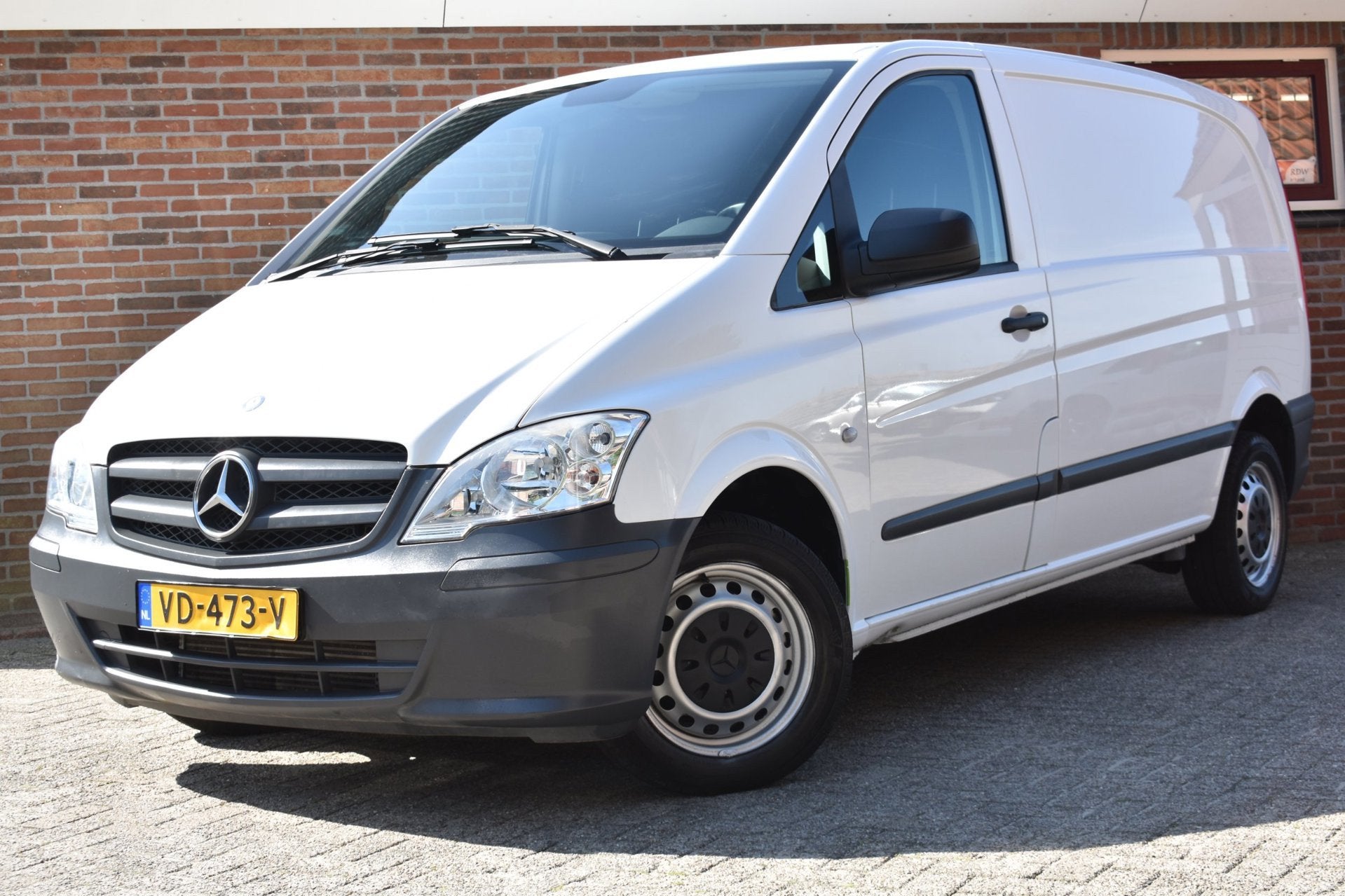 Mercedes-Benz Vito 110 CDI 320 Functional '13 Airco BTW Inru, Auto's, Bestelauto's, Euro 5, Gebruikt, Zwart, Wit