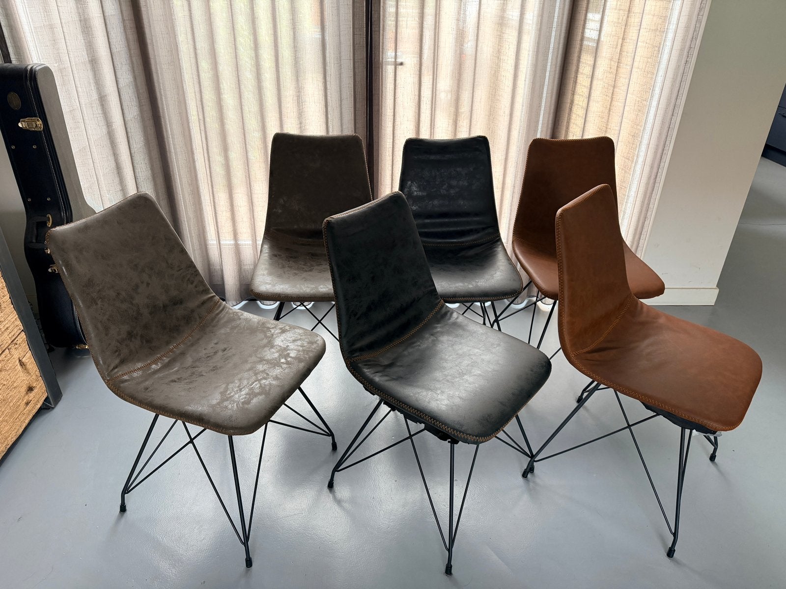6 eetkamerstoelen met stalen poten, Ophalen, Zo goed als nieuw, Overige kleuren, Vijf, Zes of meer stoelen
