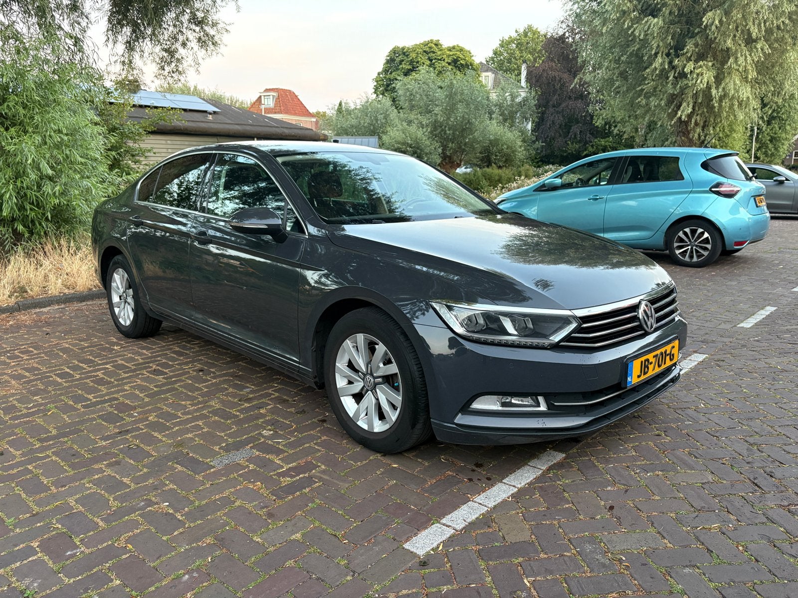Volkswagen Passat 1.4 TSI 110KW ACT DSG 2016 Grijs, 4 cilinders, 700 kg, Origineel Nederlands, 1395 cc