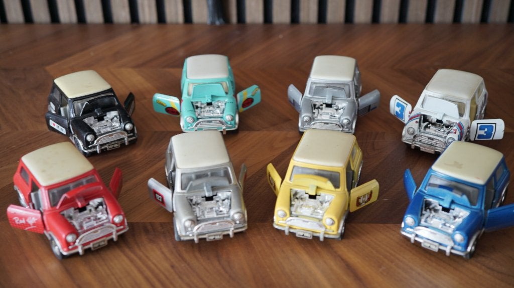 8x Mini Cooper modelauto’s set – metaal deuren/motorkap open, Ophalen of Verzenden, Gebruikt, Auto