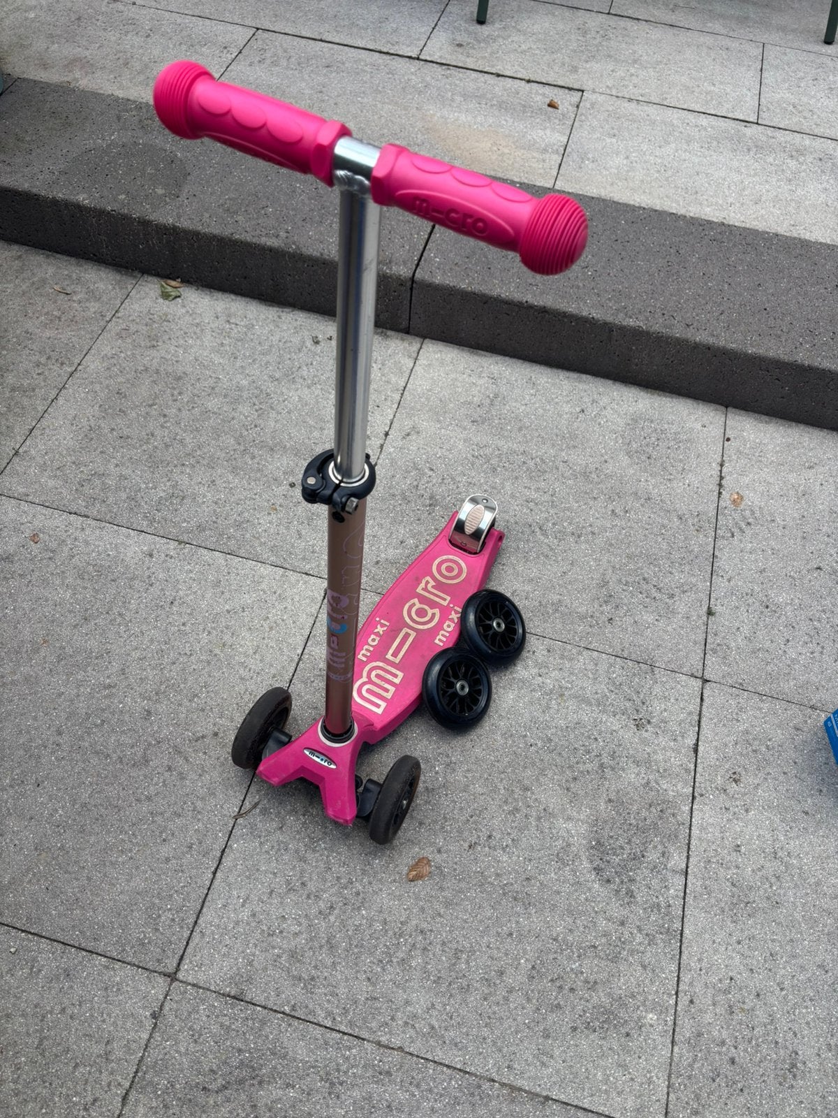 Micro maxi led met extra wieltjes, Fietsen en Brommers, Ophalen, Gebruikt, Gewone step