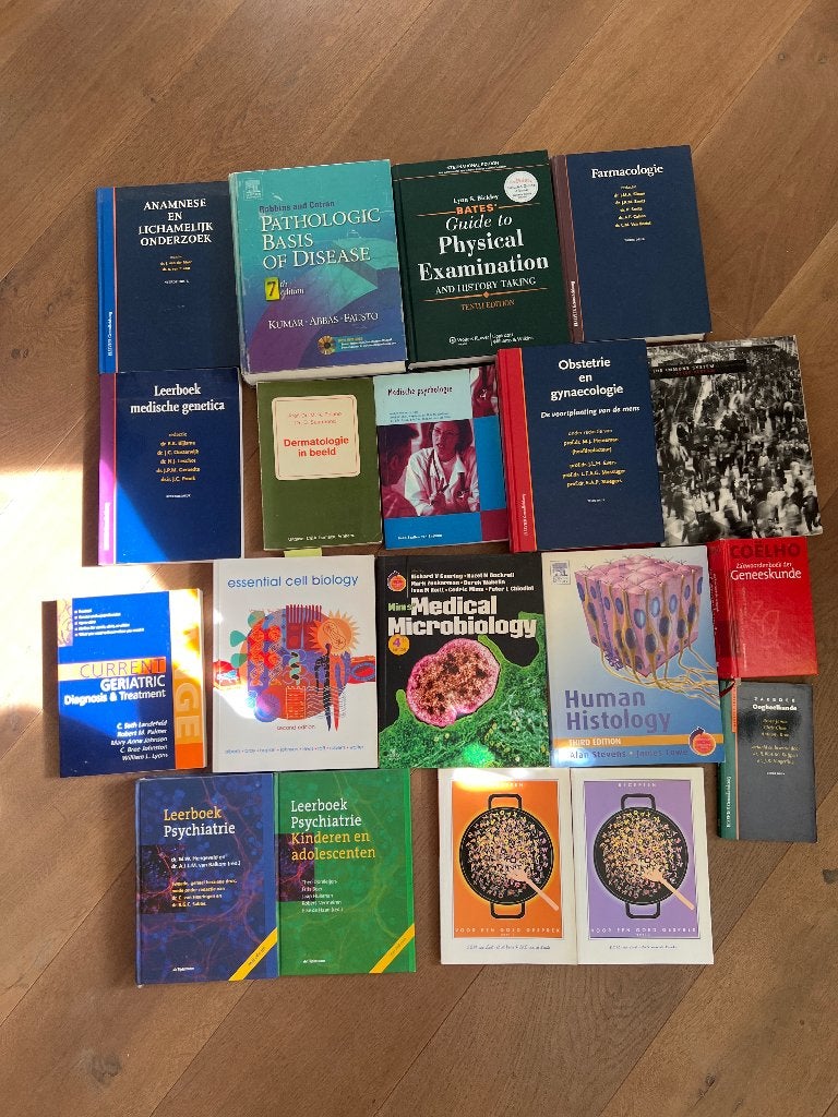 Oude studieboeken Geneeskunde, Boeken, Ophalen, Beta, Gelezen, WO