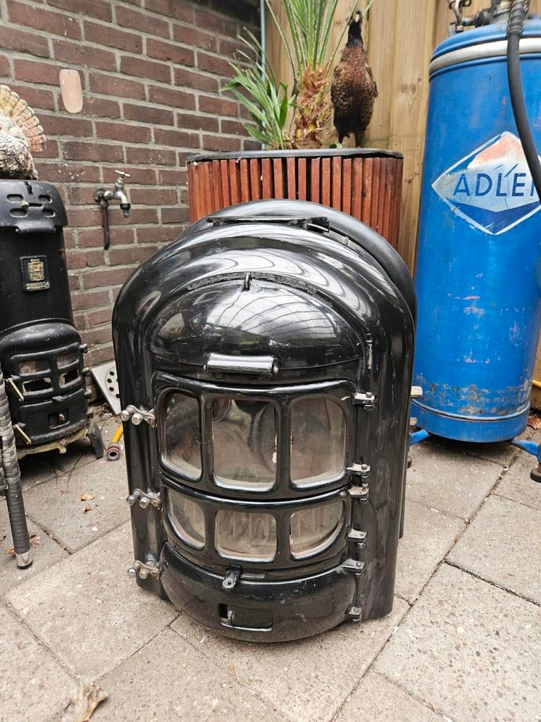 Antieke kolen kachel, Huis en Inrichting, Kachels, Ophalen of Verzenden, Zo goed als nieuw, Hout, Houtkachel