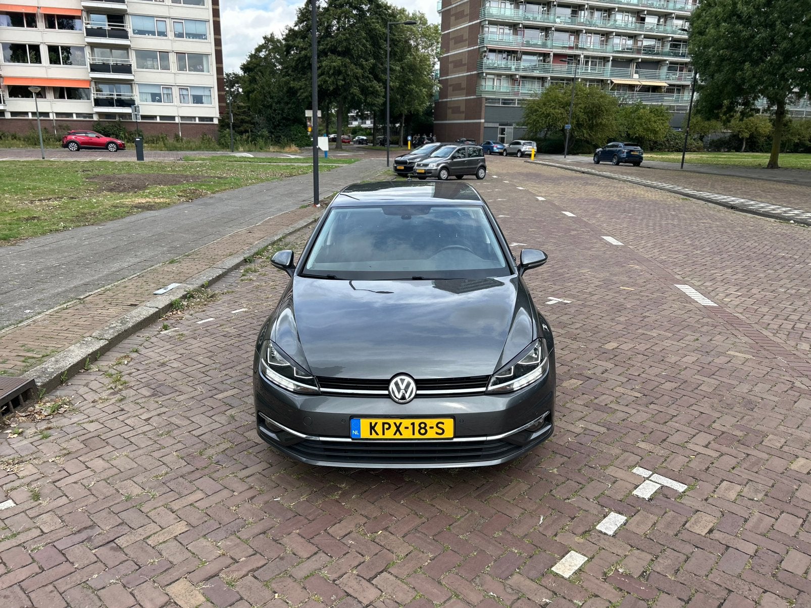 Volkswagen Golf 1.0 TSI 115pk 7-DSG 5D 2019 Grijs, 1165 kg, 630 kg, 115 pk, 3 cilinders