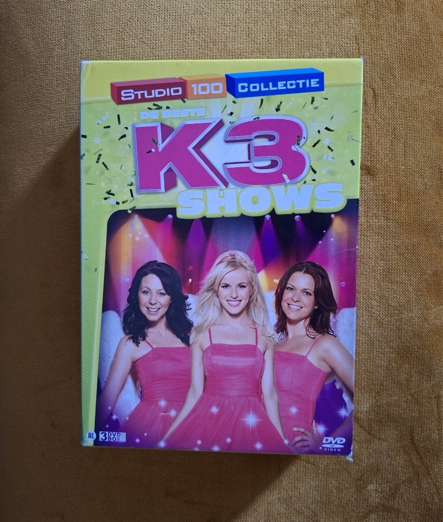 K3 Shows box met Josje Studio 100, Alle leeftijden, Ophalen of Verzenden, Zo goed als nieuw, Familie
