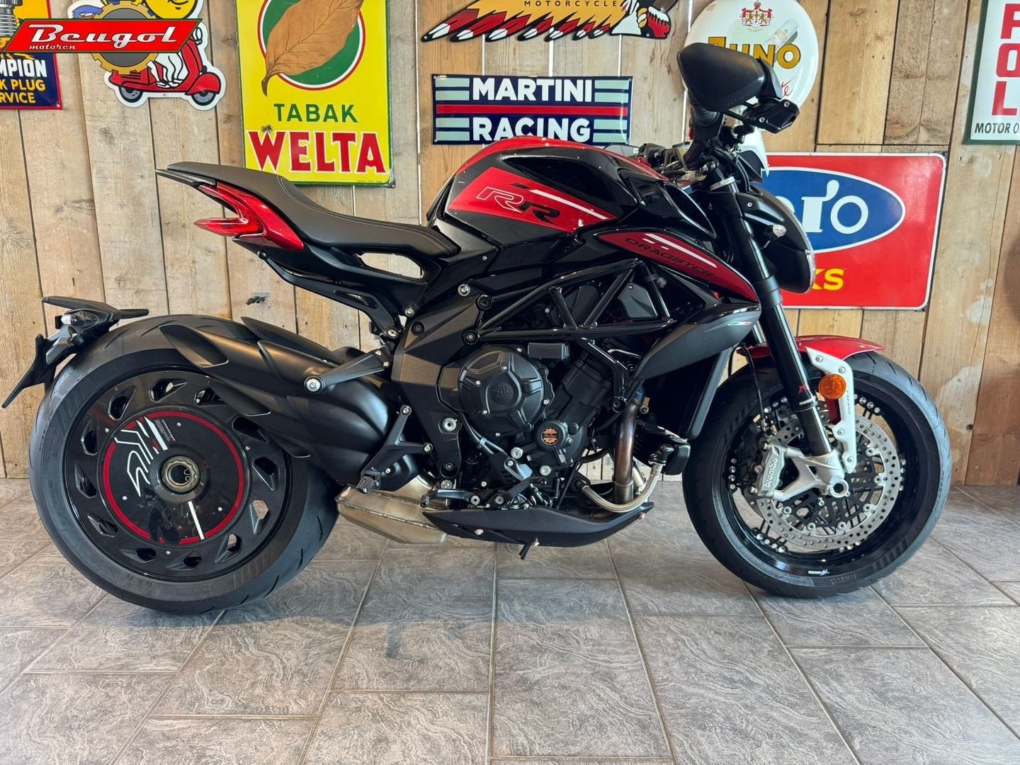 MV AGUSTA DRAGSTER 800 RR SCS (bj 2025), Motoren, Motoren | MV Agusta, Bedrijf, Onbekend, 798 cc, Naked bike