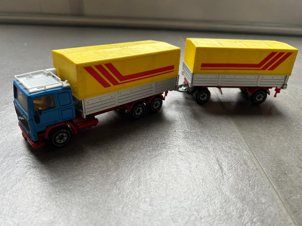 Siku Volvo F12 Turbo 6, Hobby en Vrije tijd, Modelauto's | 1:50, Ophalen of Verzenden, Gebruikt, Bus of Vrachtwagen, SIKU
