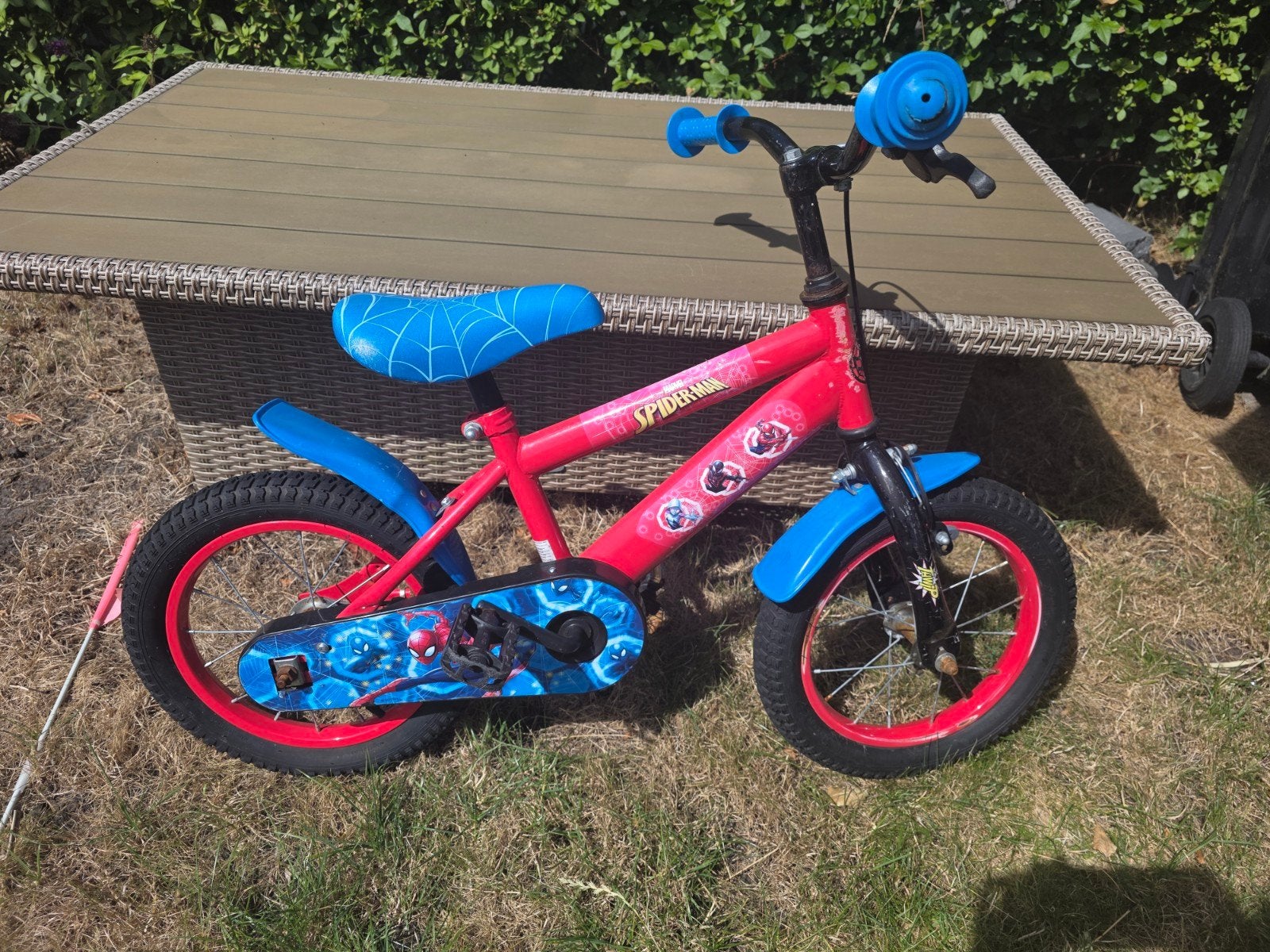 Spiderman kinderfiets 14 inch - zonder zijwielen, Fietsen en Brommers, Fietsen | Kinderfietsjes, Ophalen, Gebruikt, Terugtraprem