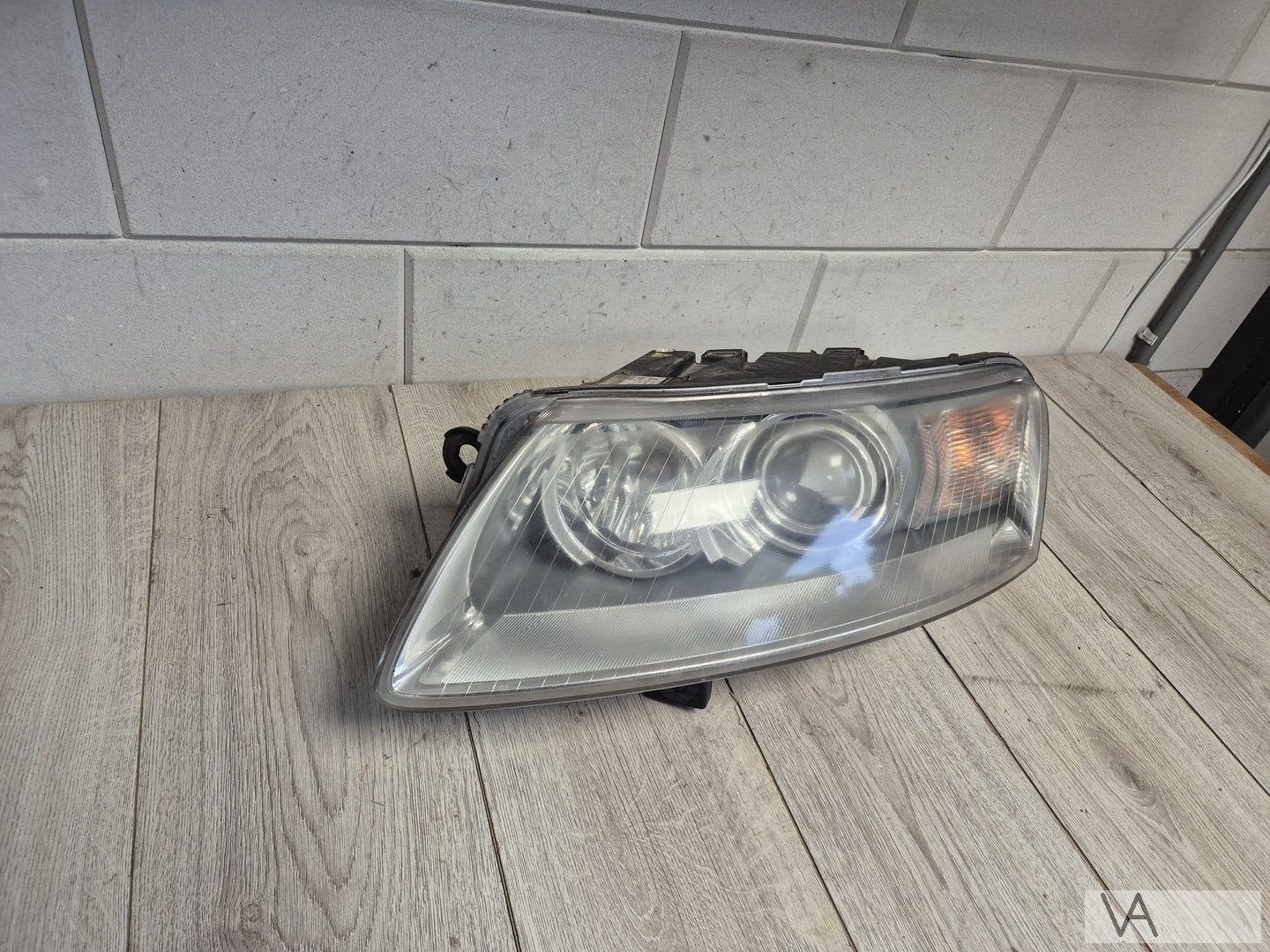 Audi A6 4f 2004 - 2009 xenon koplamp links met bochtlicht, Gebruikt, -, -, -