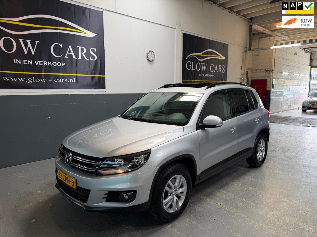 Volkswagen Tiguan 1.4 TSI Comfort&Design |PANO|PDC|TREKHAAK|, Auto's, Volkswagen, Bedrijf, Te koop, Tiguan, ABS, Achteruitrijcamera