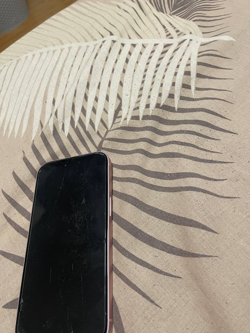 iPhone 13 (Roze) - Ruilen voor iPhone 15 Pro of andere kleur, Ophalen of Verzenden, Zo goed als nieuw, Roze, IPhone 13