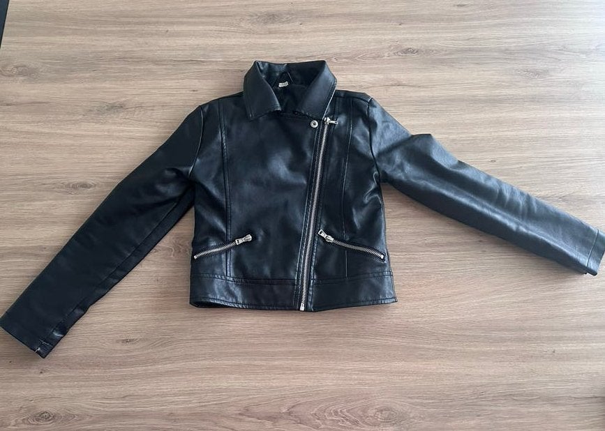 Stoere zwarte leren kinderjas - maat 134/140, Ophalen of Verzenden, Zo goed als nieuw, Jongen of Meisje, Jas