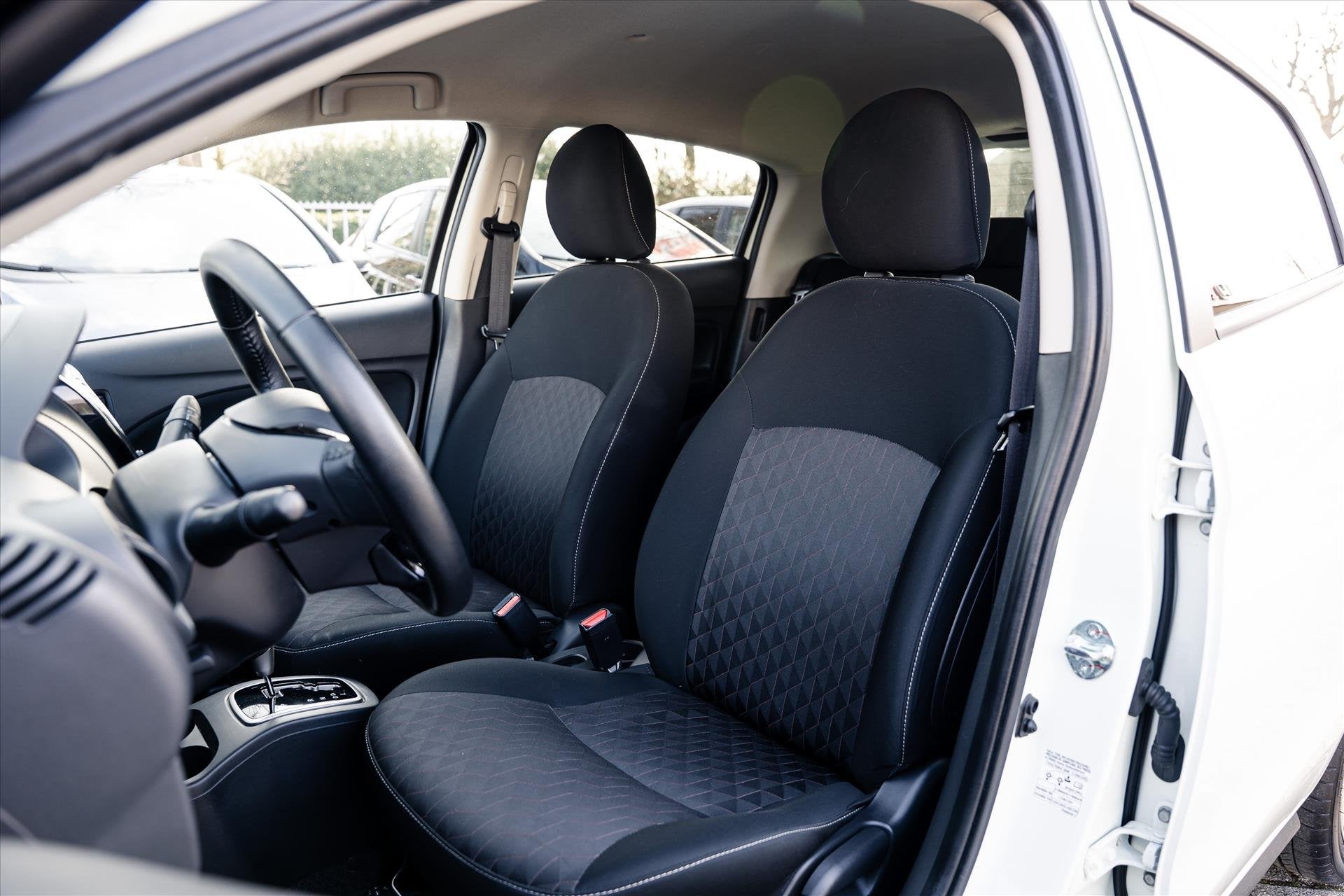 MITSUBISHI Space Star 1.2 Instyle Automaat | Airco | Stoever, Auto's, Mitsubishi, Dealer onderhouden, Stof, Gebruikt, Wit