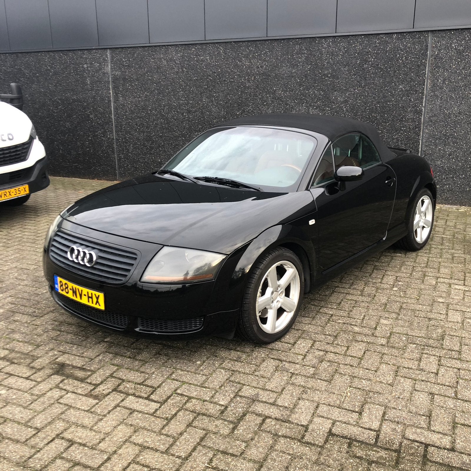 Audi TT 1.8 T Roadster Quattro 165KW 2000 Zwart, foto 5