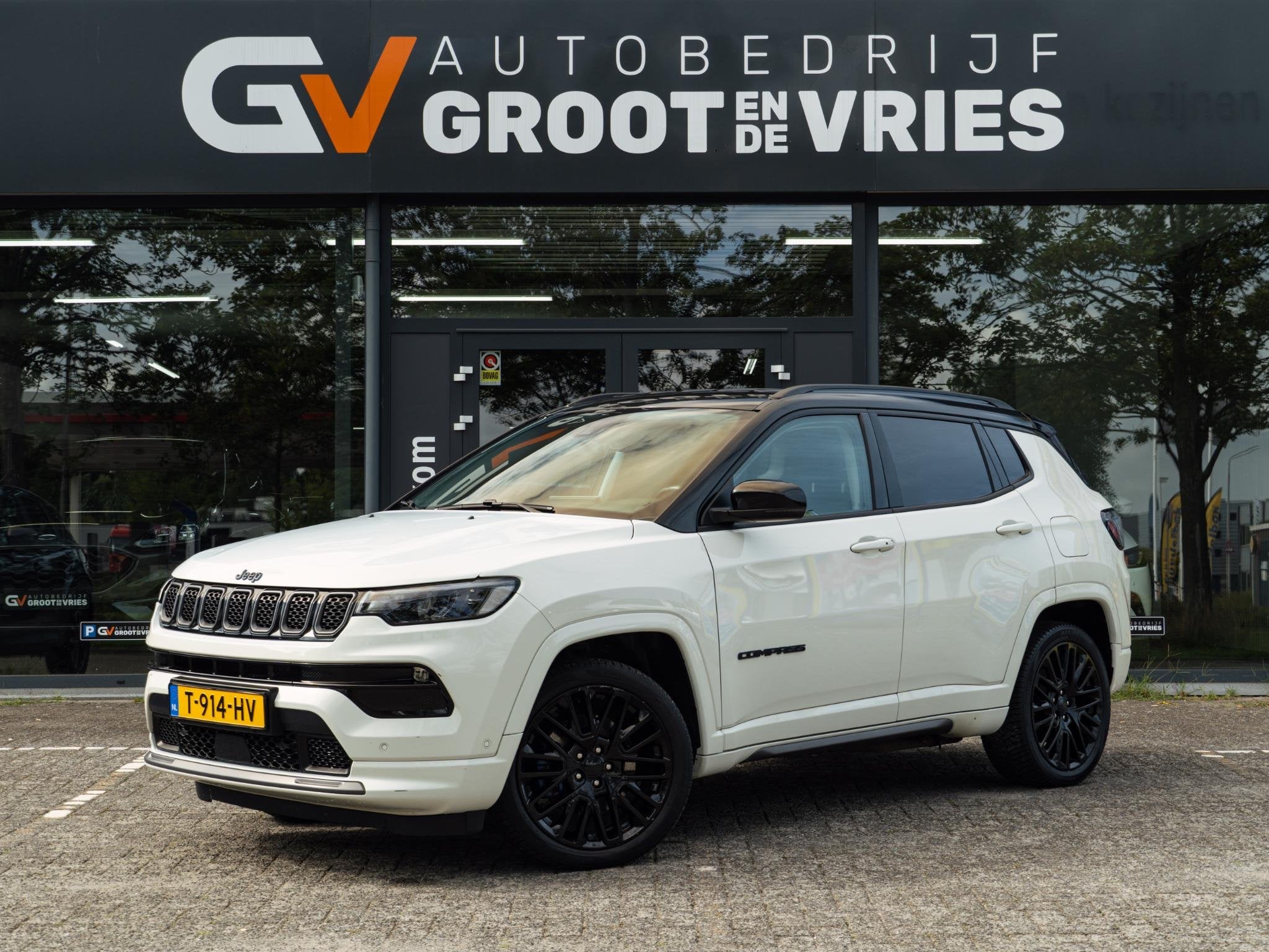 Jeep Compass 4xe 240 Plug-in Hybrid Electric S, Automaat, Euro 6, 4 cilinders, Wit