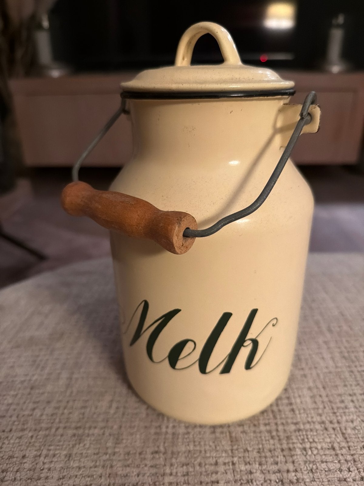 Vintage Melkbus - Crèmekleurig Emaille met Houten Handvat, Ophalen of Verzenden