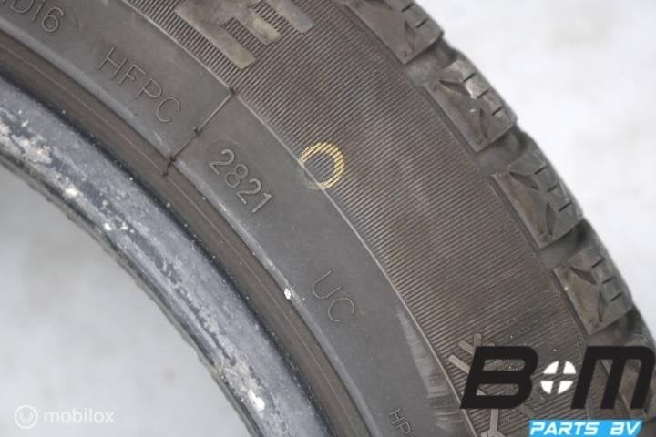 2 x 2255017 98H Goldline Winter GLW1 met 4mm 225 50 17, Gebruikt, Band(en)
