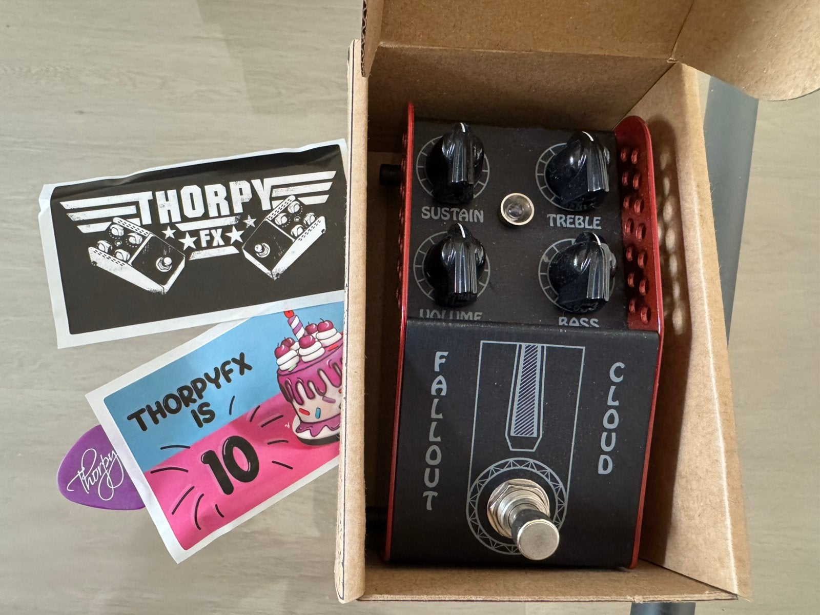 Fallout Cloud Fuzz/Distortion, Muziek en Instrumenten, Effecten, Ophalen of Verzenden, Zo goed als nieuw