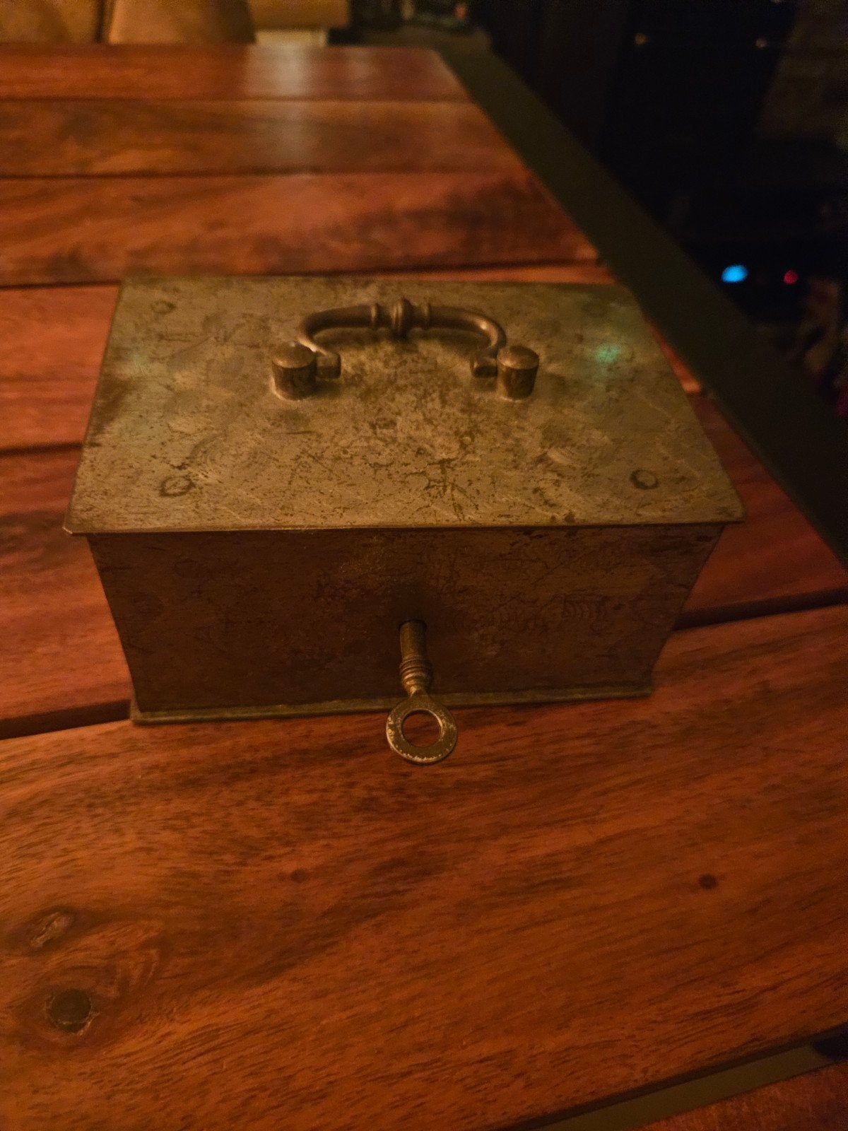 Antiek Verzilverd Kluisje met Sleutel - Beaumont, Ophalen, Zilver