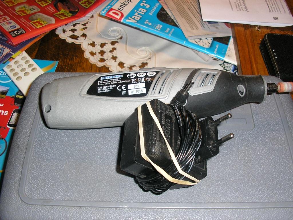 Slijpmachine, Ophalen, Gebruikt, Minder dan 700 watt, Werkbankslijpmachine
