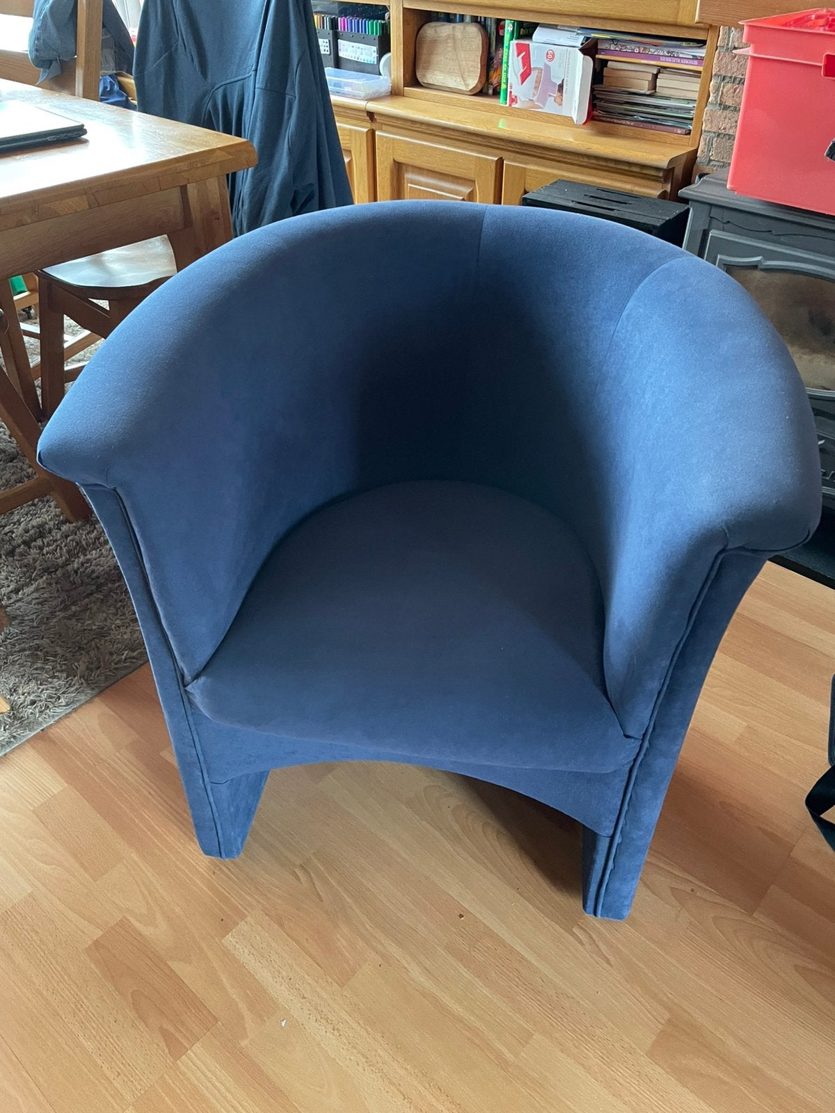 Blauw stoeltje niet defect, Ophalen, Zo goed als nieuw, Blauw, Eén