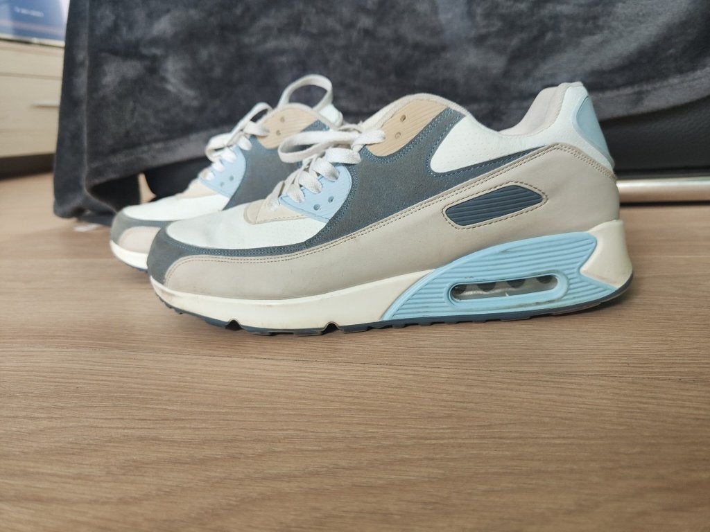 Air sneaker wit blauw maat 44, Kleding | Dames, Schoenen, Gedragen, Sneakers of Gympen, Wit, Ophalen of Verzenden