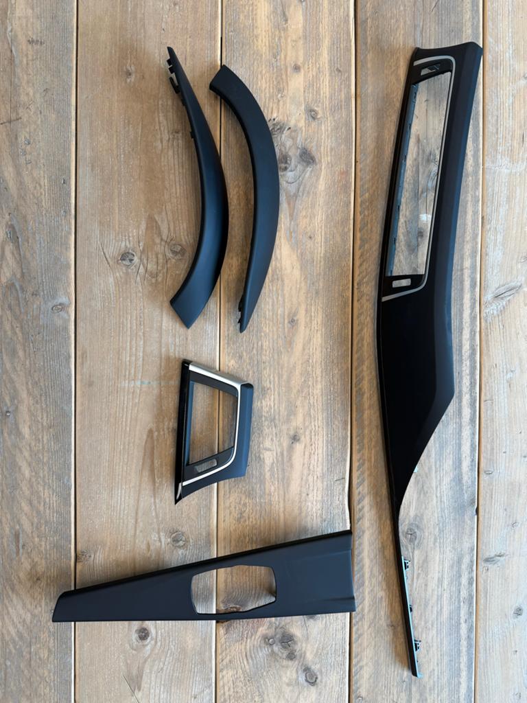 BMW M3 M4 F80 F82 Interieurlijsten Set zwart, Ophalen of Verzenden, Gebruikt, BMW