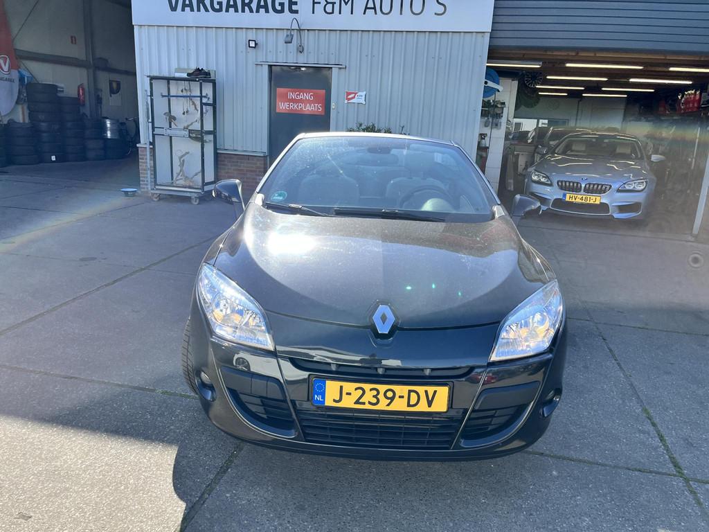 Renault Mégane Coupé-Cabriolet 1.4 TCE Dynamique, Voorwielaandrijving, Euro 5, Stof, Gebruikt