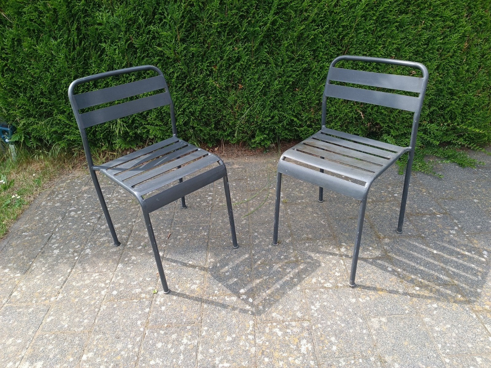 Set van 2 metalen stapelbare stoelen voor tuin of terras., Ophalen, Gebruikt, Metaal, Stapelbaar