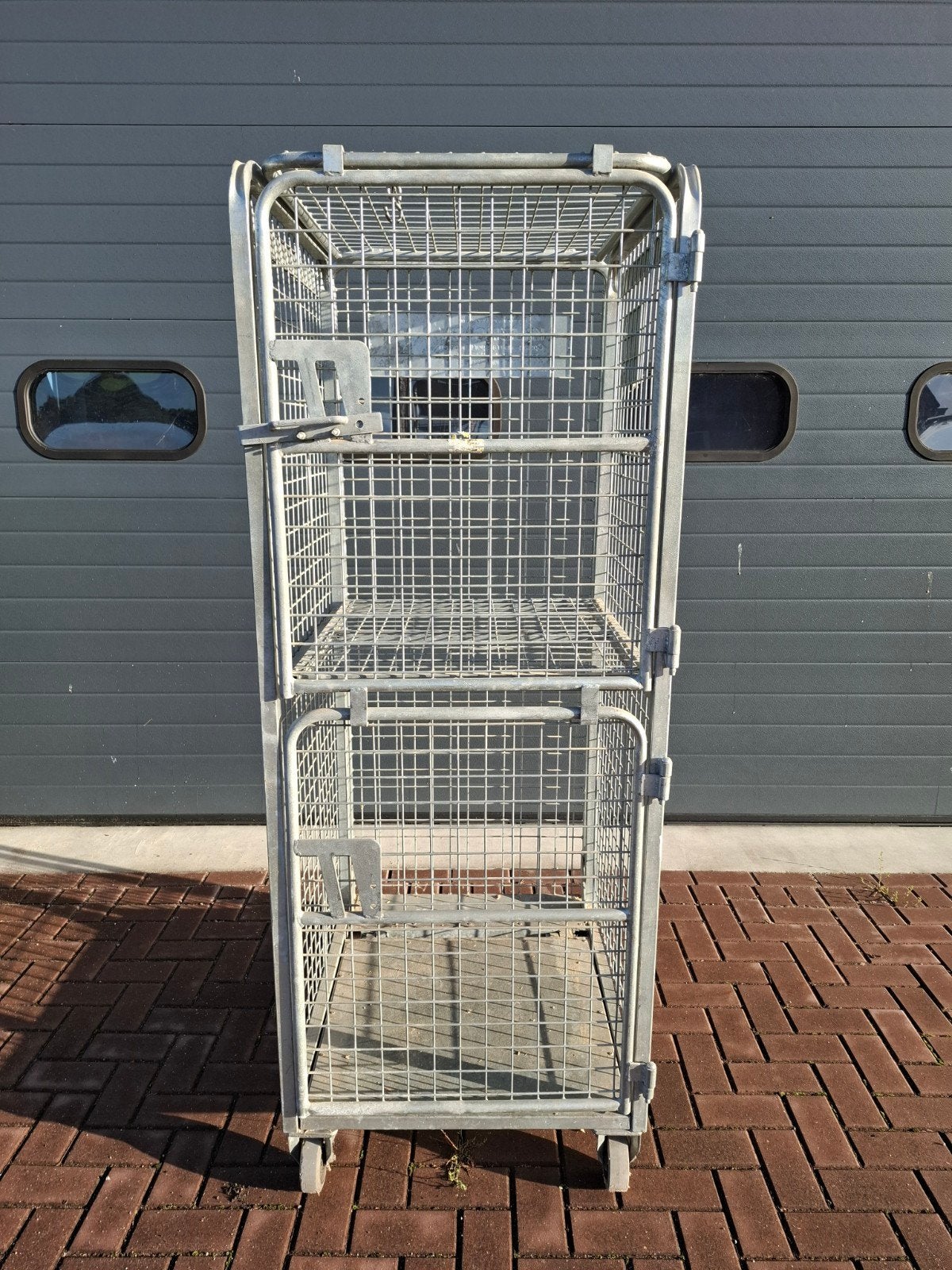 Transportkar afsluitbaar, Doe-het-zelf en Verbouw, 100 liter of meer, Ophalen, Zo goed als nieuw, Transportkar