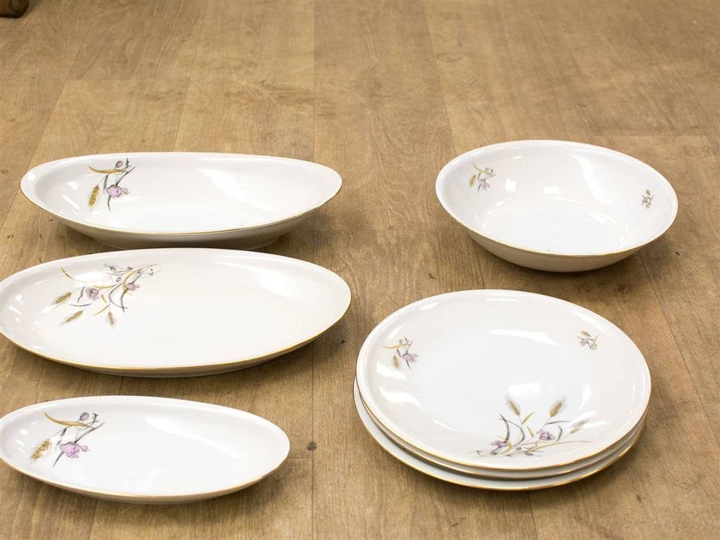 37 delig epiag servies 26273, Gebruikt, Ophalen of Verzenden, Bord(en), Overige stijlen