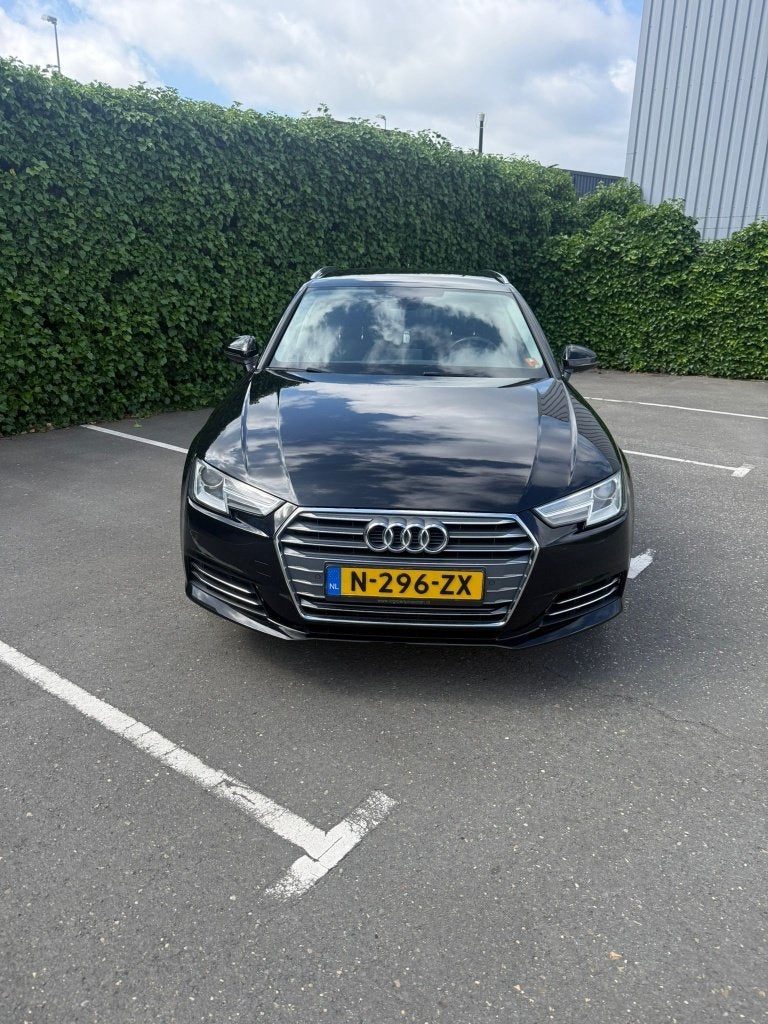 Audi A4 2.0 Tfsi Ultra Mhev 190pk S Tronic 2017 Zwart, Auto's, Audi, Stof, 1984 cc, Zwart, Stationwagon