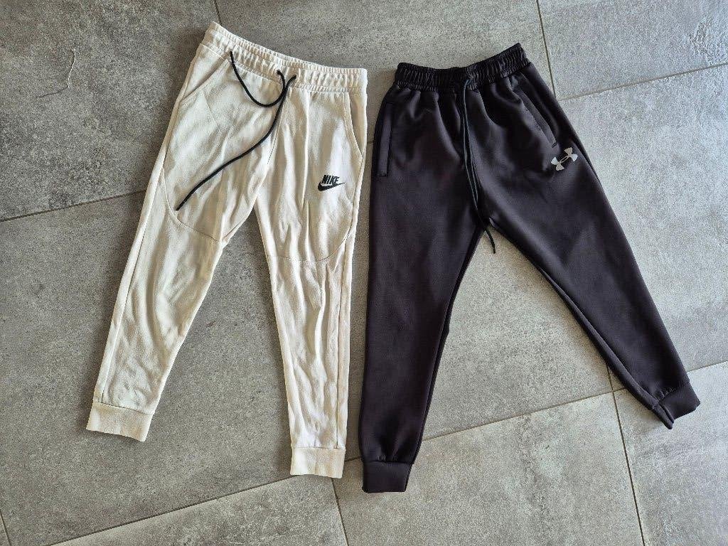 Nike en Under armour joggingsbroek Maar 152, Kinderen en Baby's, Kinderkleding | Maat 152, Ophalen of Verzenden, Zo goed als nieuw