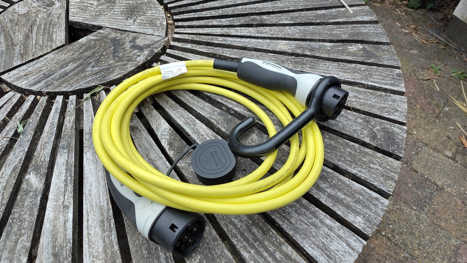 Mennekes VW Laadkabel Type 2 - ong 6 meter, Auto diversen, Ophalen of Verzenden, Zo goed als nieuw