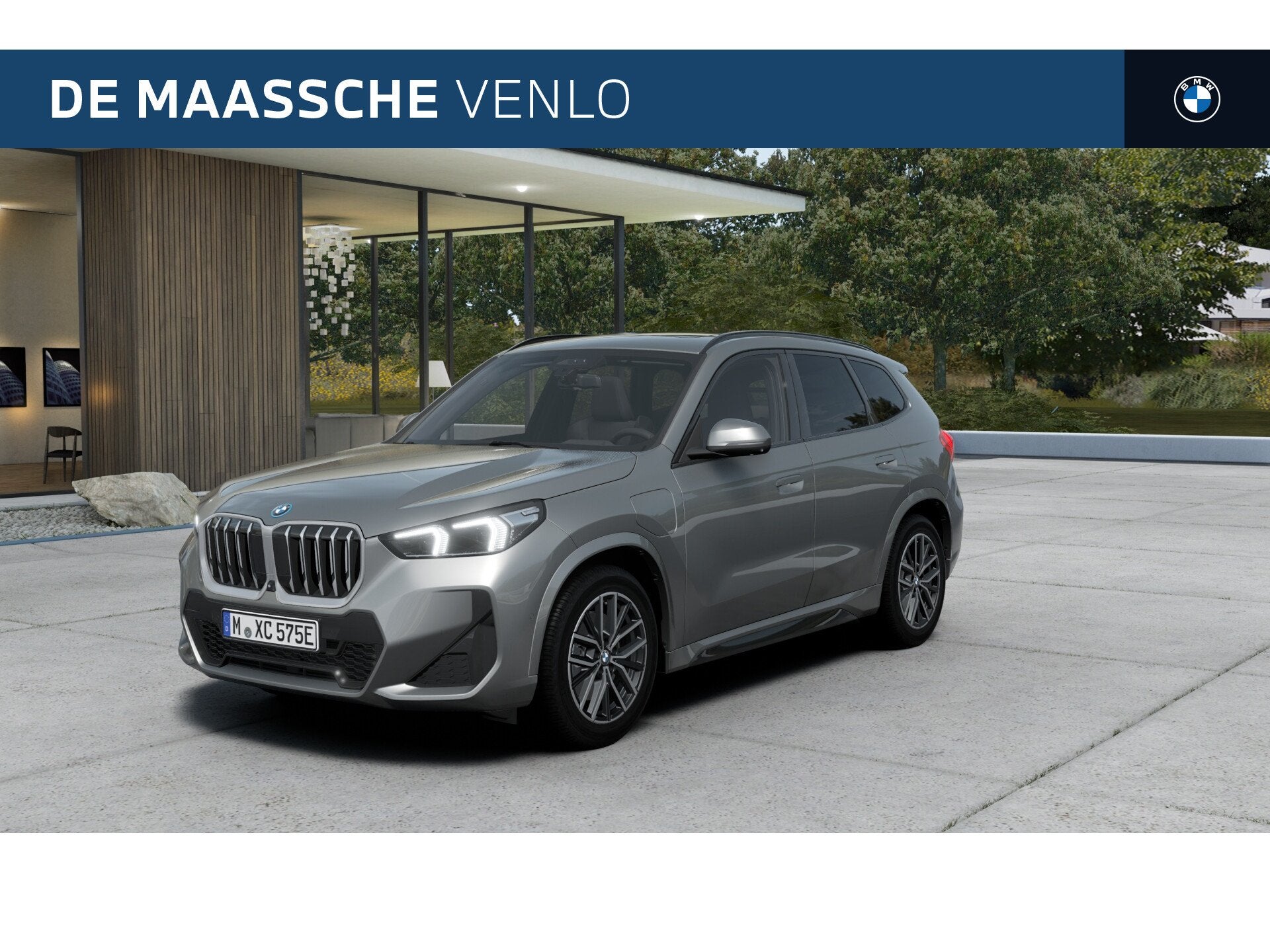 BMW X1 xDrive30e M Sport Automaat / Panoramadak / Trekhaak /