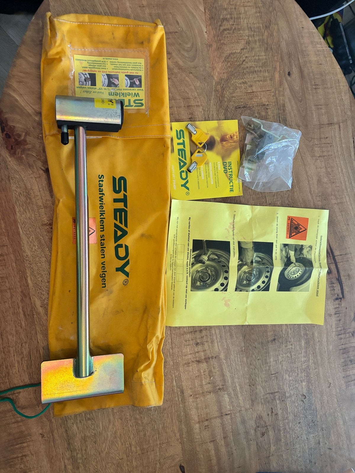 Steady Wielklem voor caravan - Vast en Zeker!, Ophalen of Verzenden, Gebruikt