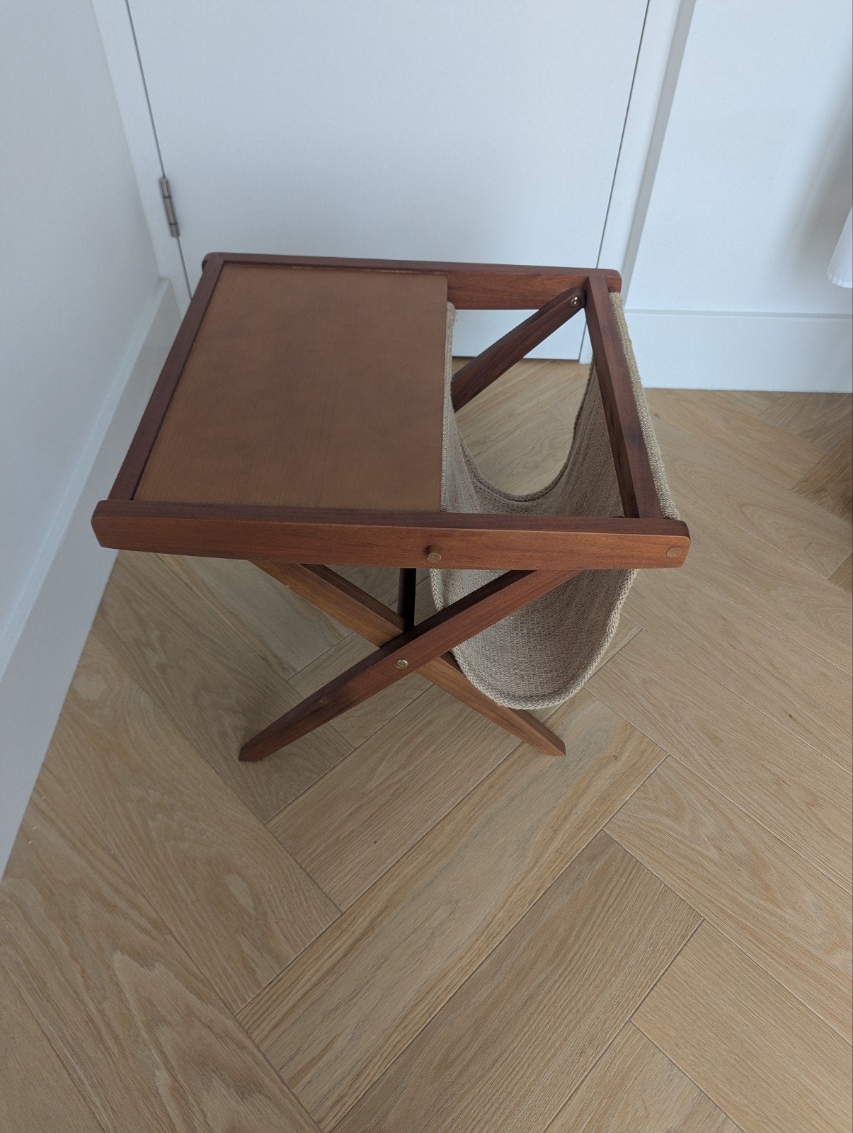 Zara Home bijzettafel met magazine bag, inklapbaar, Huis en Inrichting, Ophalen, Minder dan 45 cm, Minder dan 55 cm, Vierkant