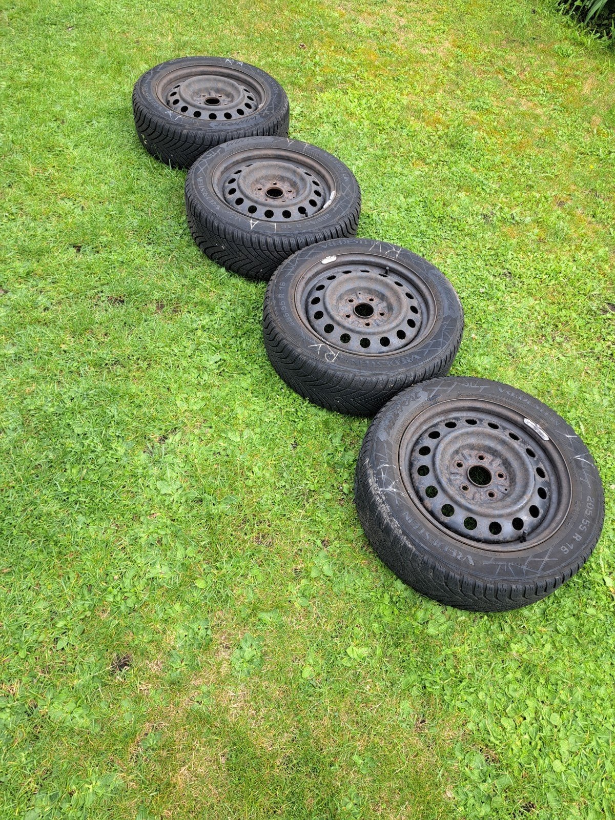Complete Winterset Vredestein Wintrec (Stalen velgen + Winte, Ophalen, Gebruikt, 16 inch, Banden en Velgen