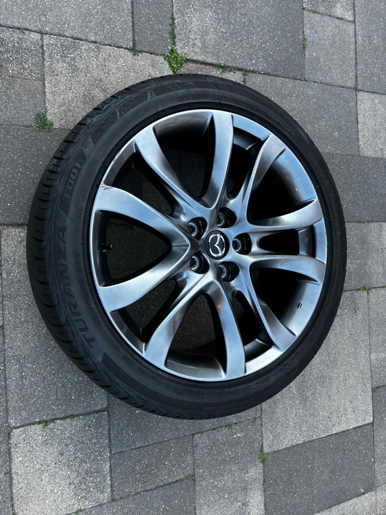Mazda Velg met band 19 inch, Auto-onderdelen, Banden en Velgen, Band(en), Ophalen, 19 inch, Zomerbanden
