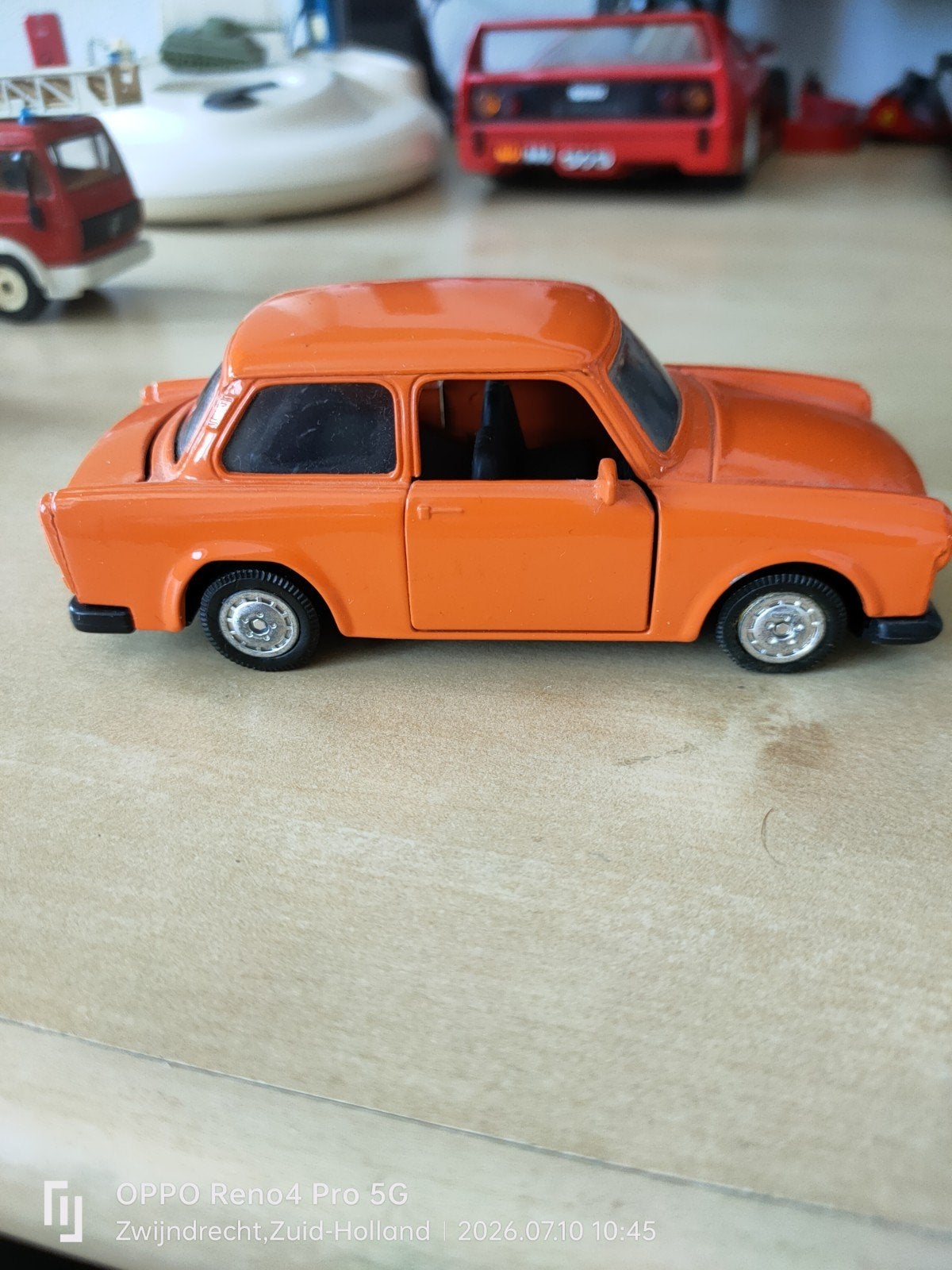 Trabant 601S, Hobby en Vrije tijd, Modelauto's | 1:24, Ophalen of Verzenden, Overige merken