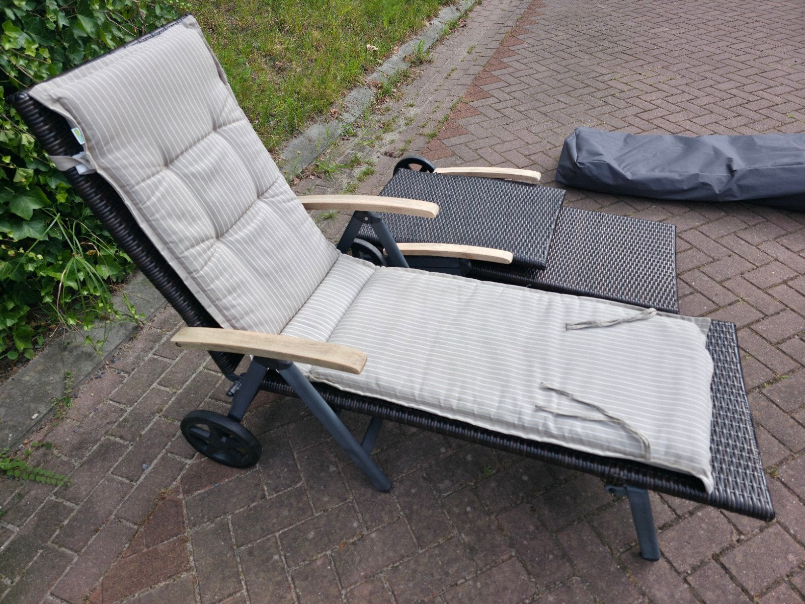 Florabest Lounge Ligstoelen met Kussens - Inklapbaar, Ophalen, Gebruikt, Kunststof, Inklapbaar