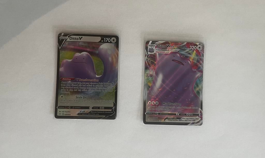 Ditto V #050 & Ditto Vmax #051, Ophalen of Verzenden, Zo goed als nieuw