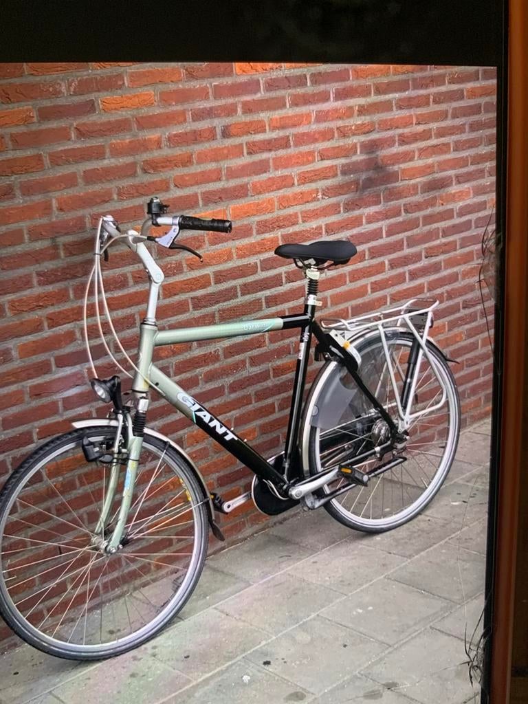 Giant, Fietsen en Brommers, Fietsen | Dames | Damesfietsen, Ophalen of Verzenden, Zo goed als nieuw, Giant